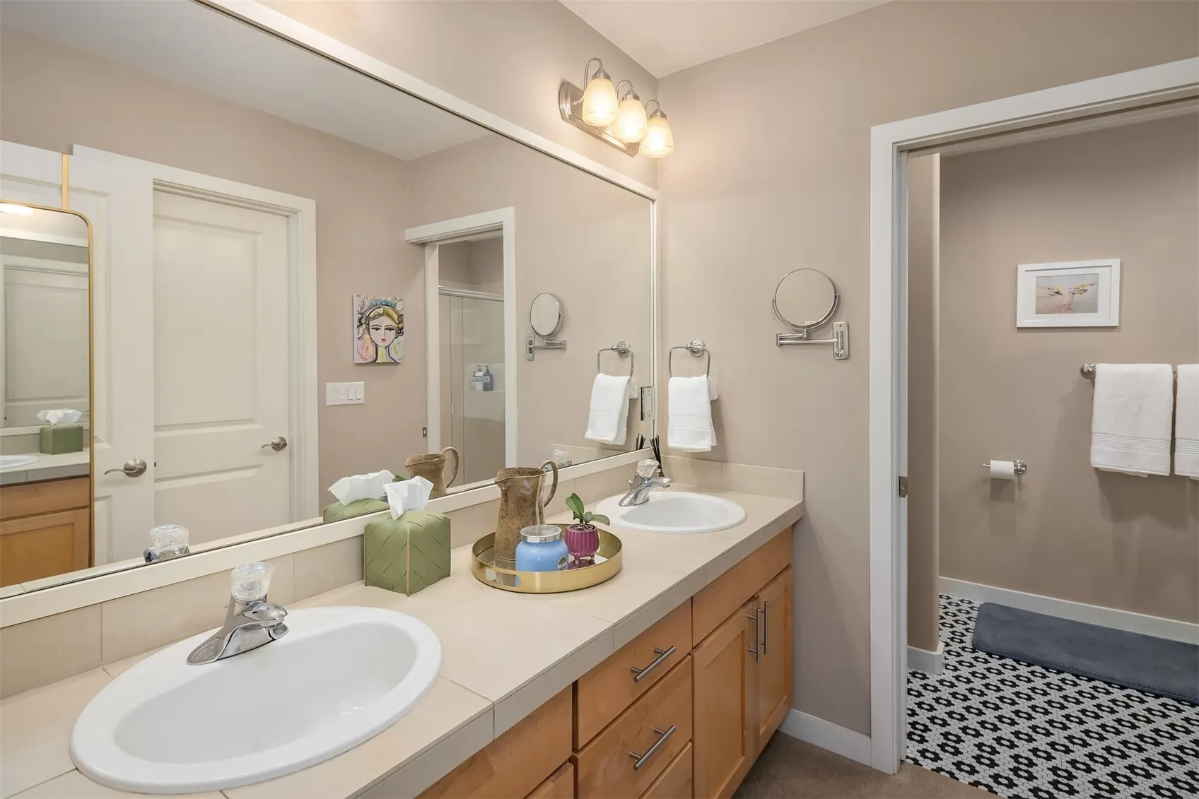 1415 6th Avenue N #304, Seattle, WA 98109