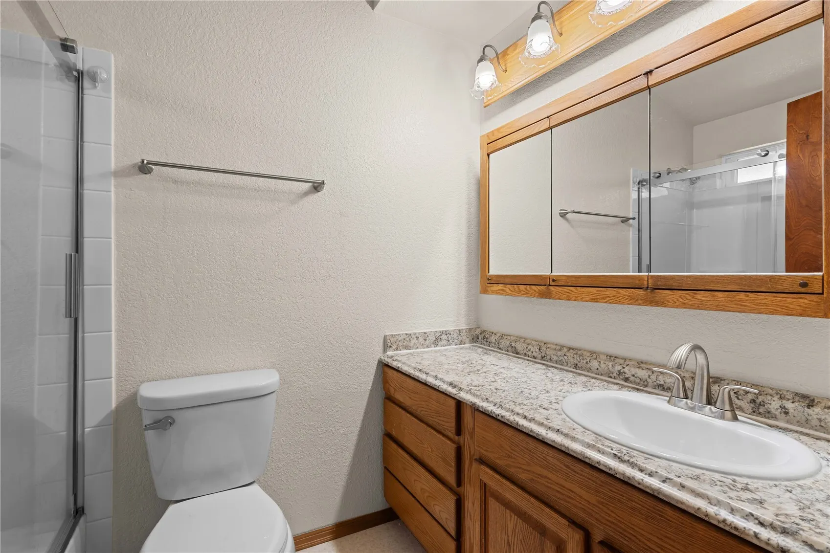 22310 117th Avenue SE, Kent, WA 98031