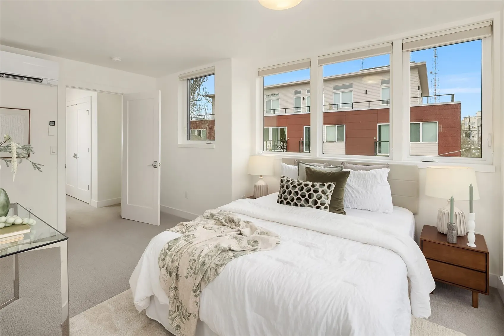 119 18th Avenue E #A, Seattle, WA 98112