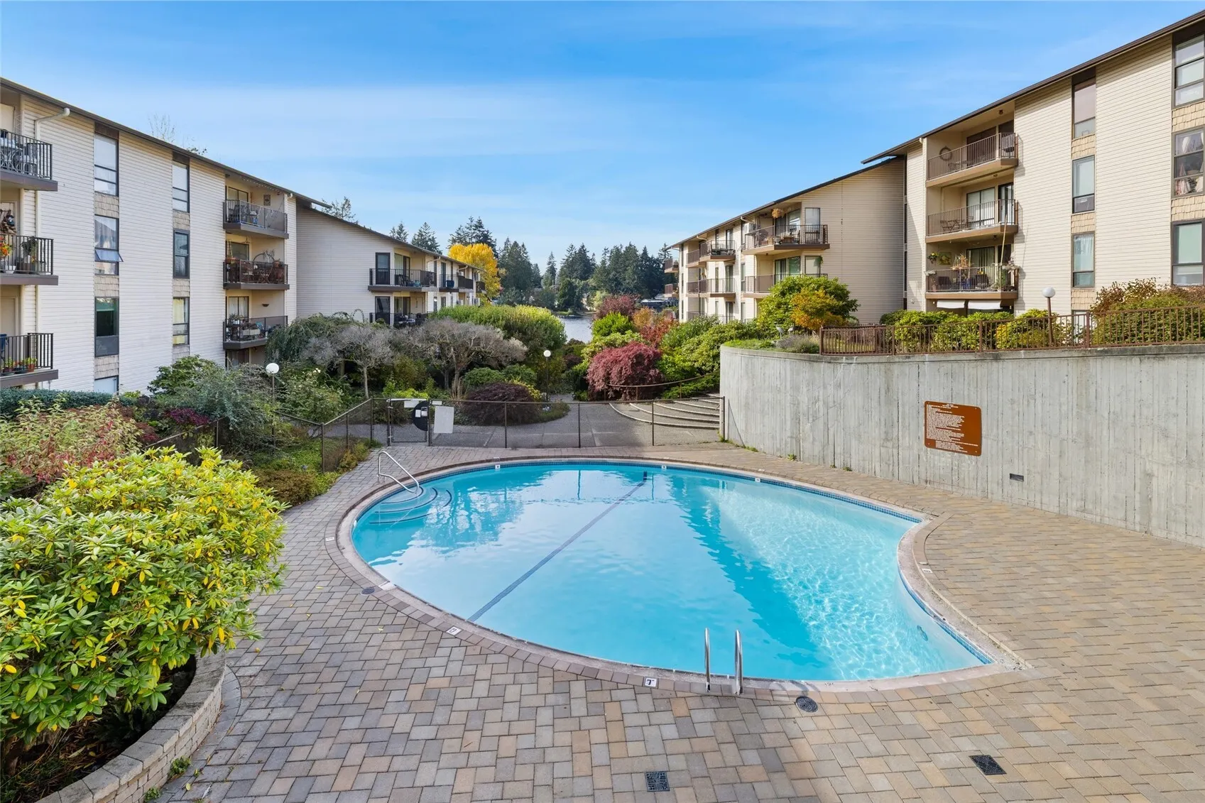 13229 N Linden Avenue #B-204, Seattle, WA 98133