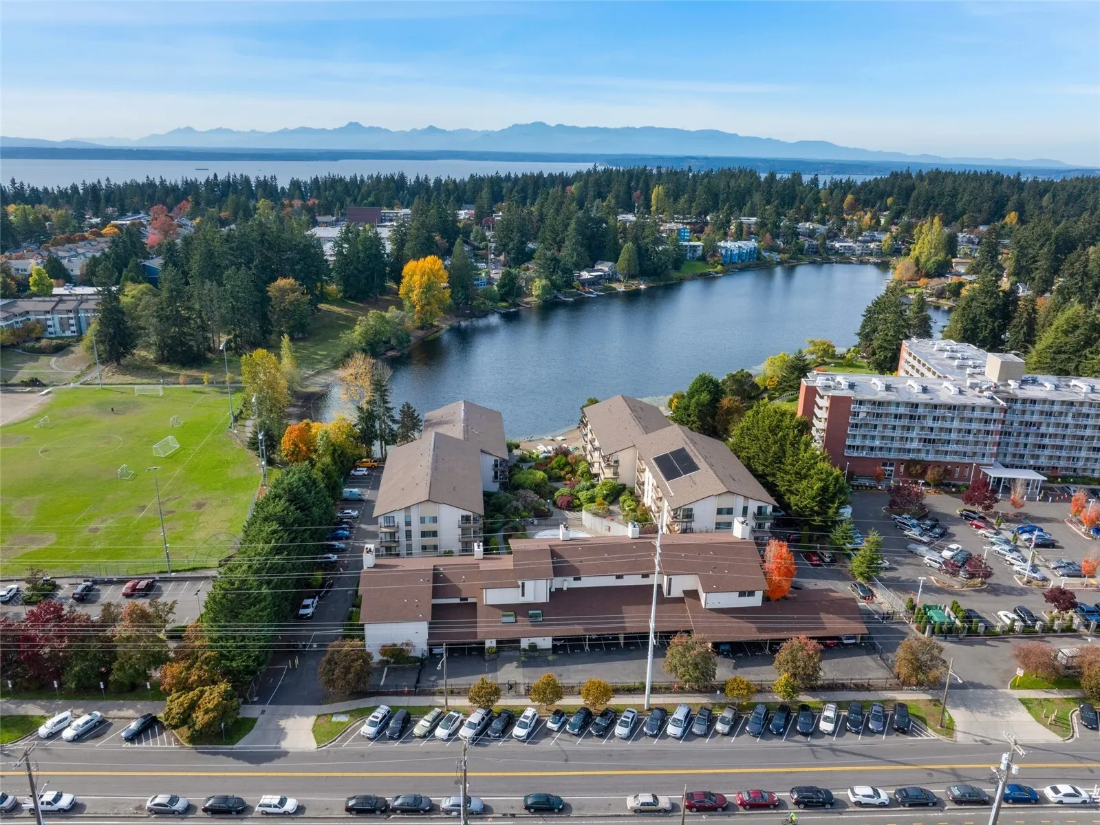 13229 N Linden Avenue #B-204, Seattle, WA 98133