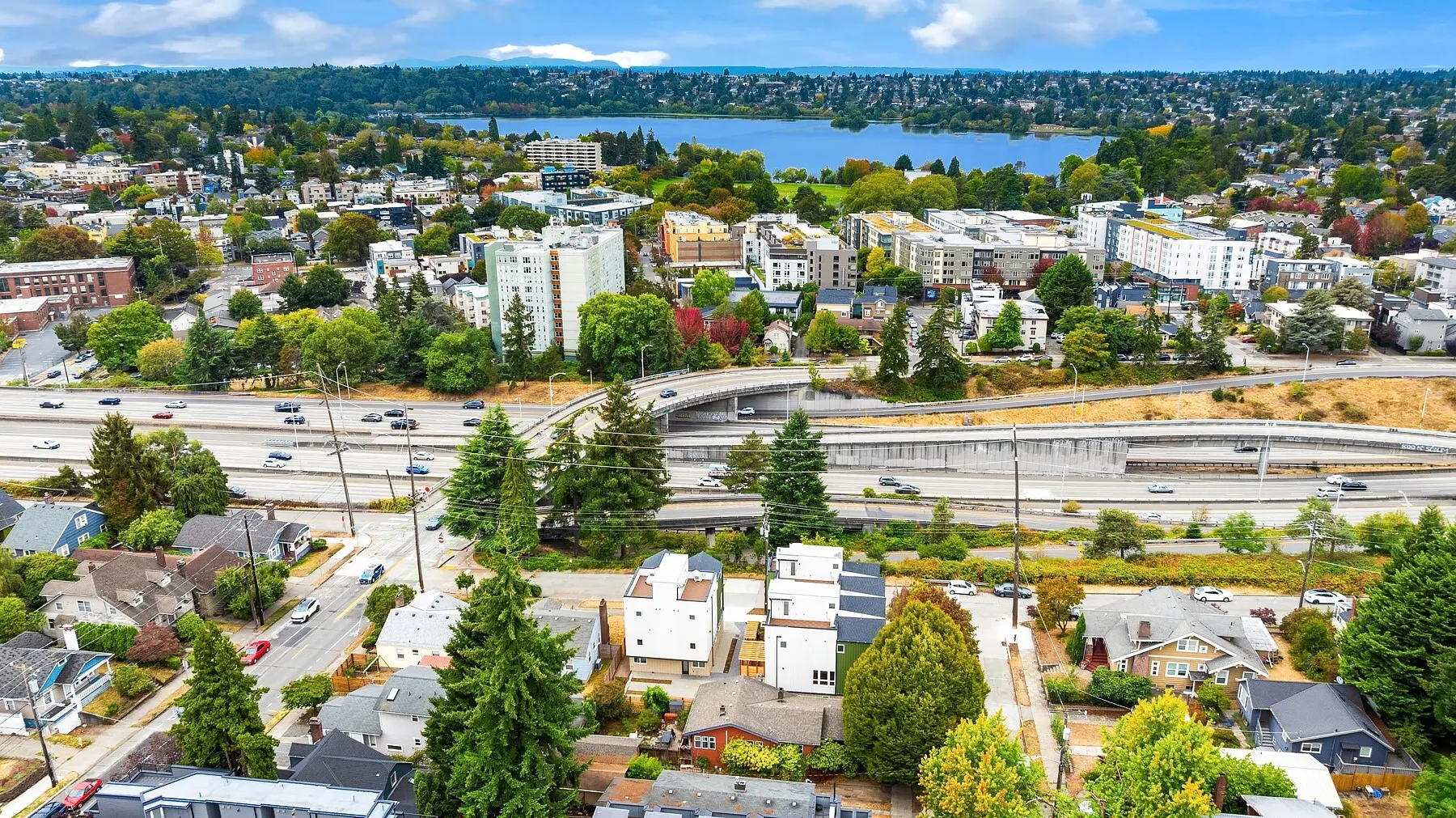 803 NE 71st Street , Seattle, WA 98115