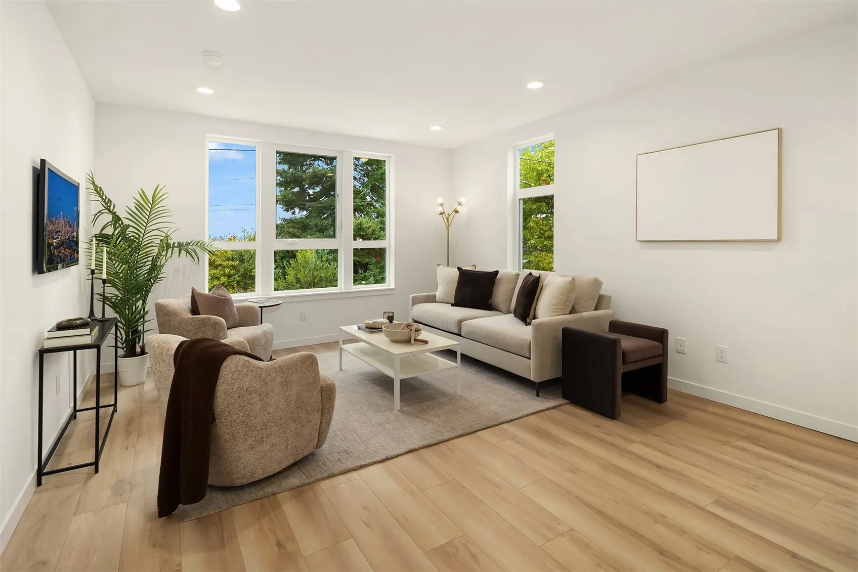 803 NE 71st Street , Seattle, WA 98115