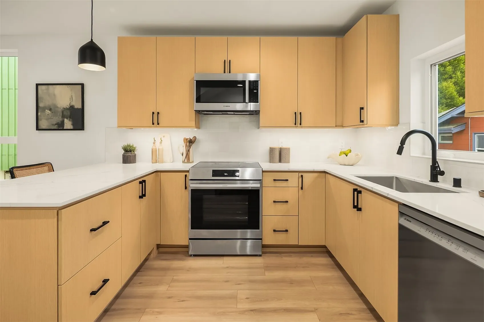803 NE 71st Street , Seattle, WA 98115