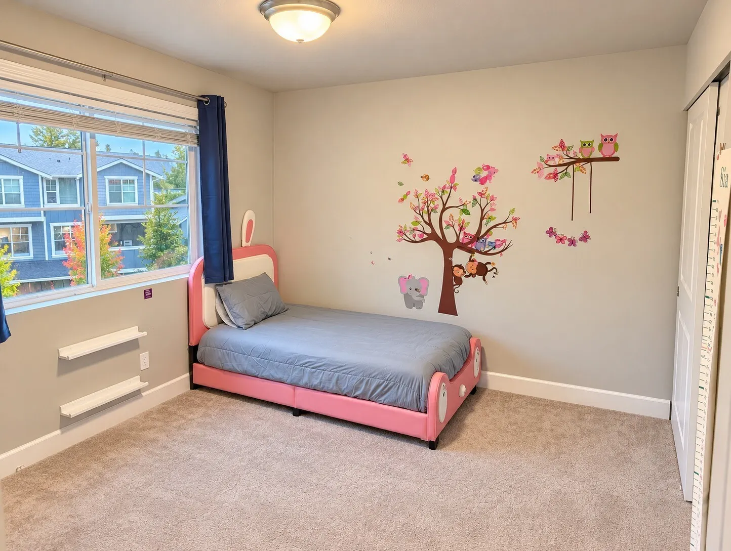 4740 244th Ct SE , Sammamish, WA 98029