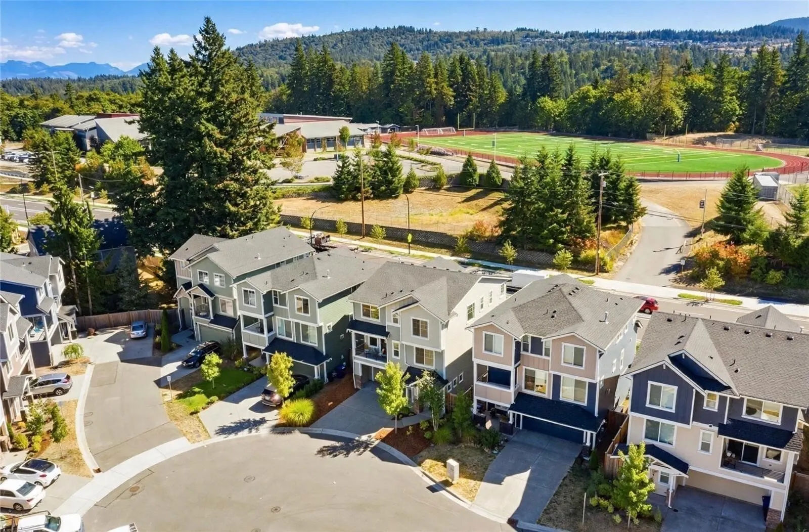 4740 244th Ct SE , Sammamish, WA 98029