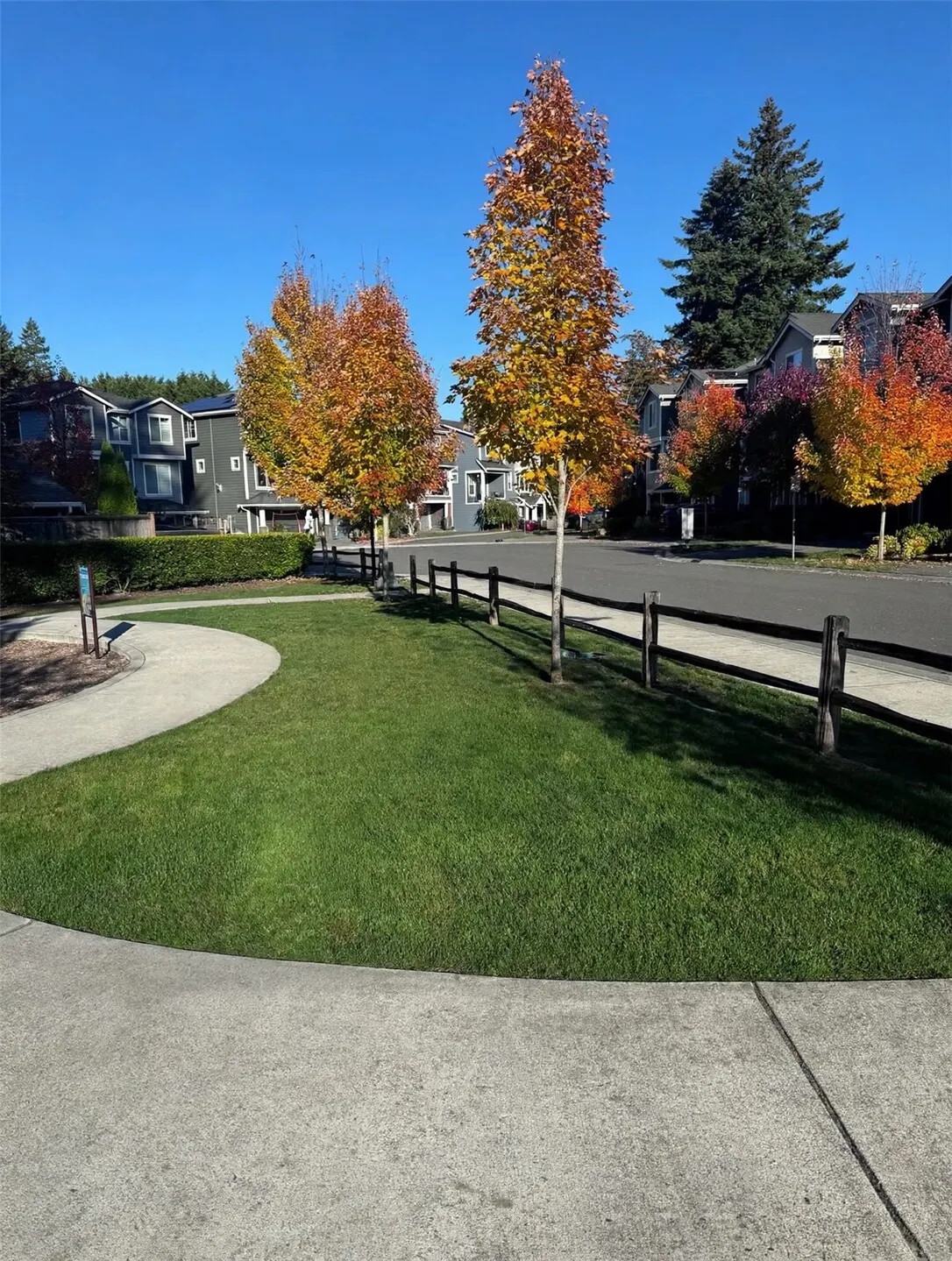 4740 244th Ct SE , Sammamish, WA 98029