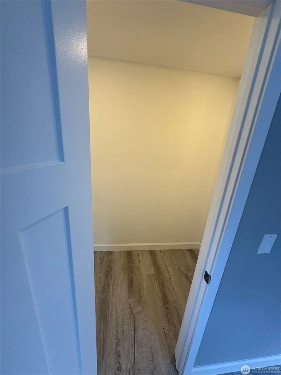 14616 Ash Way , Lynnwood, WA 98087