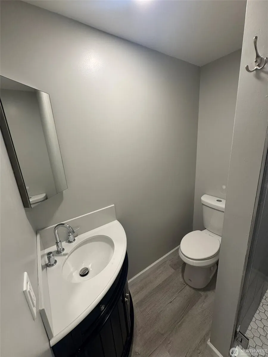 14616 Ash Way , Lynnwood, WA 98087