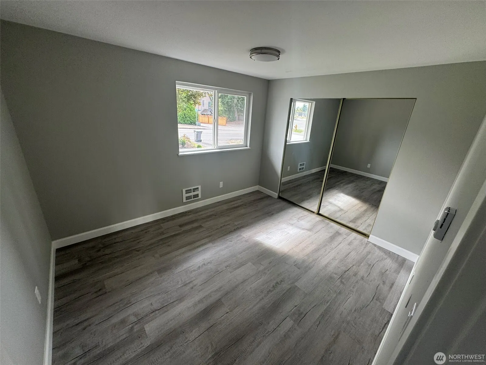 14616 Ash Way , Lynnwood, WA 98087