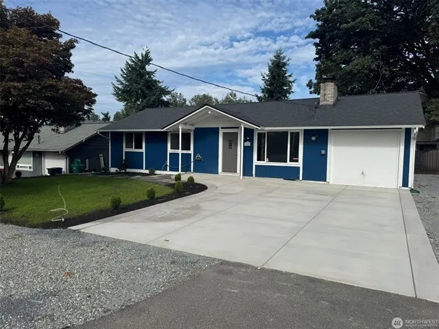 14616 Ash Way , Lynnwood, WA 98087