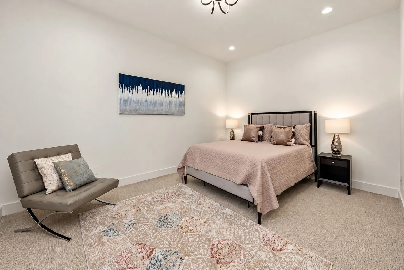 633 165th Avenue NE, Bellevue, WA 98008-4016