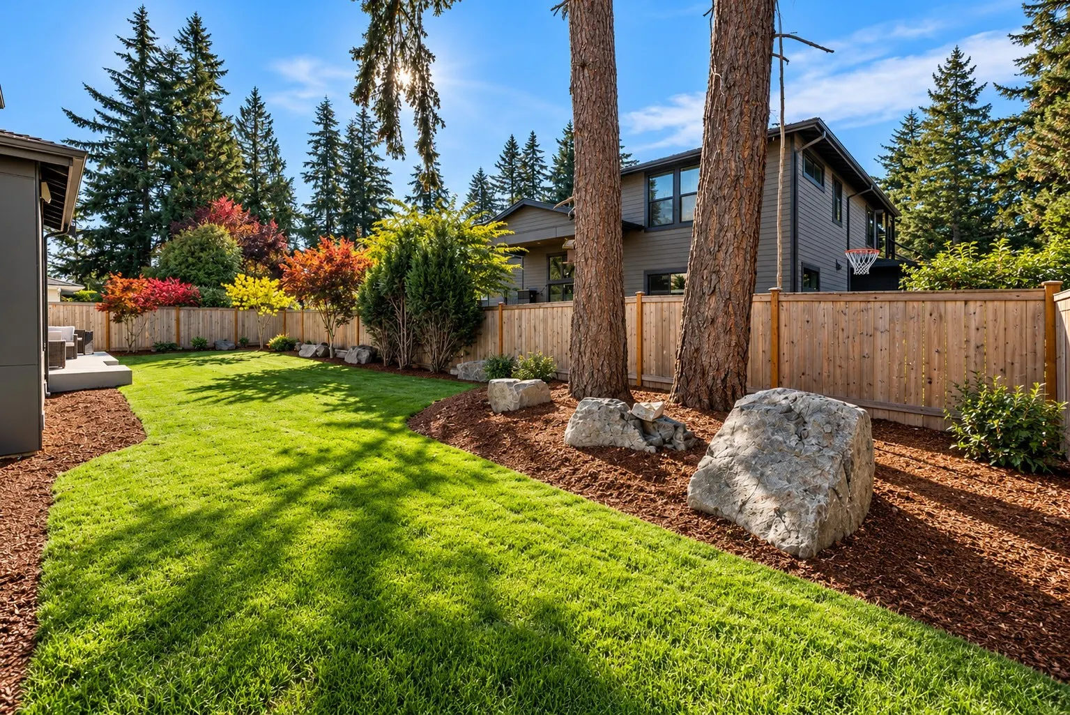 633 165th Avenue NE, Bellevue, WA 98008-4016
