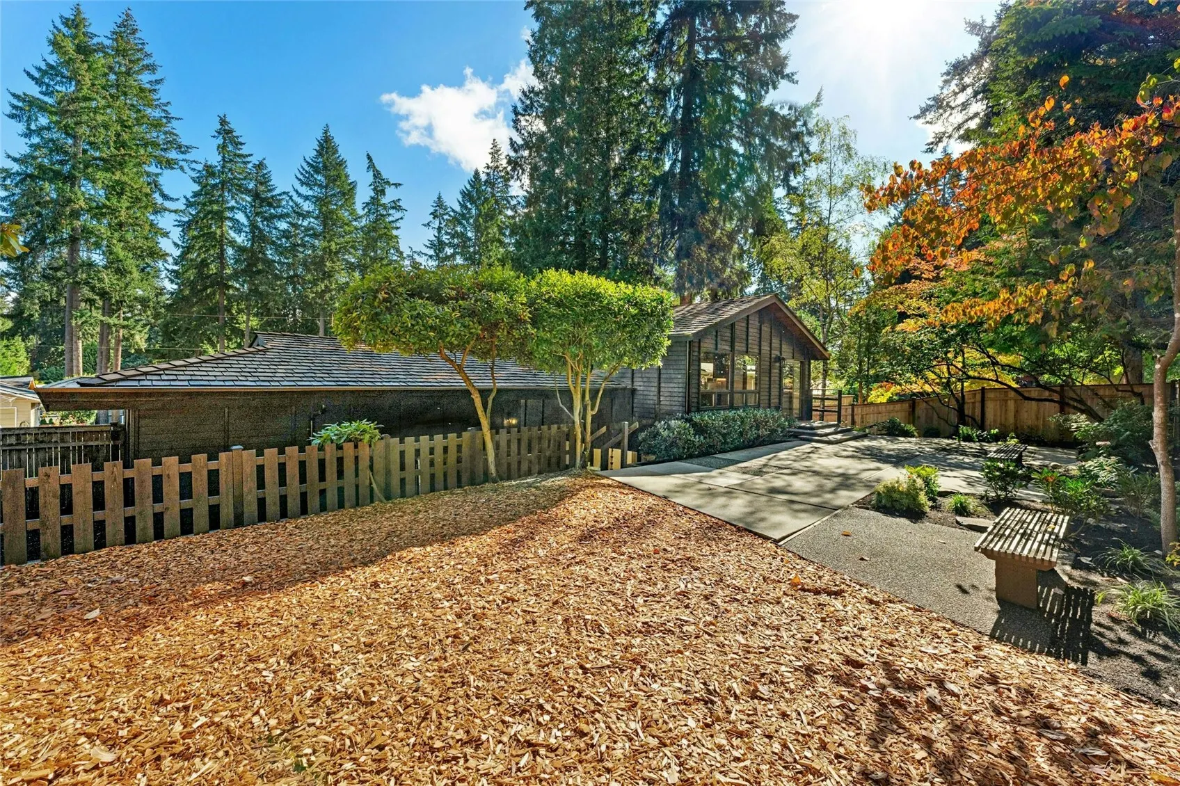 2029 152nd Avenue SE, Bellevue, WA 98007