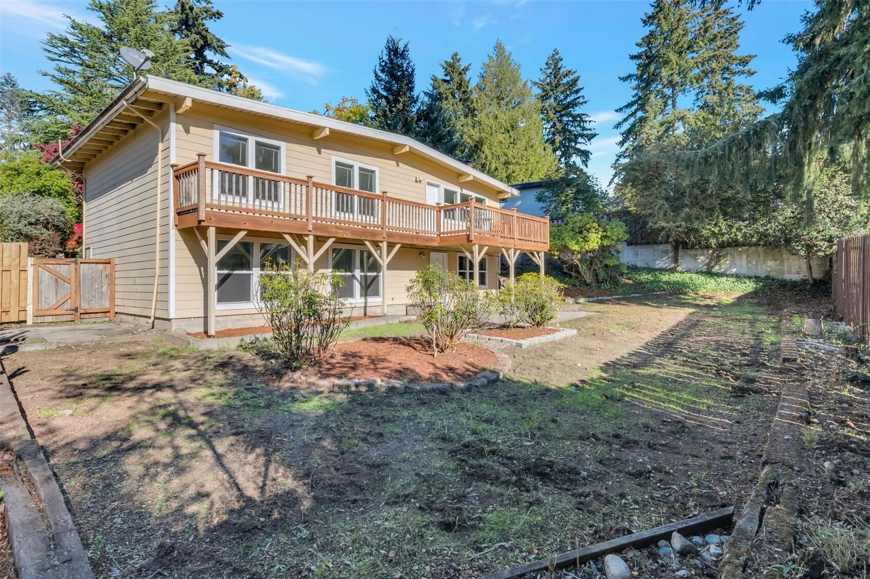 16237 SE 7th Street , Bellevue, WA 98008