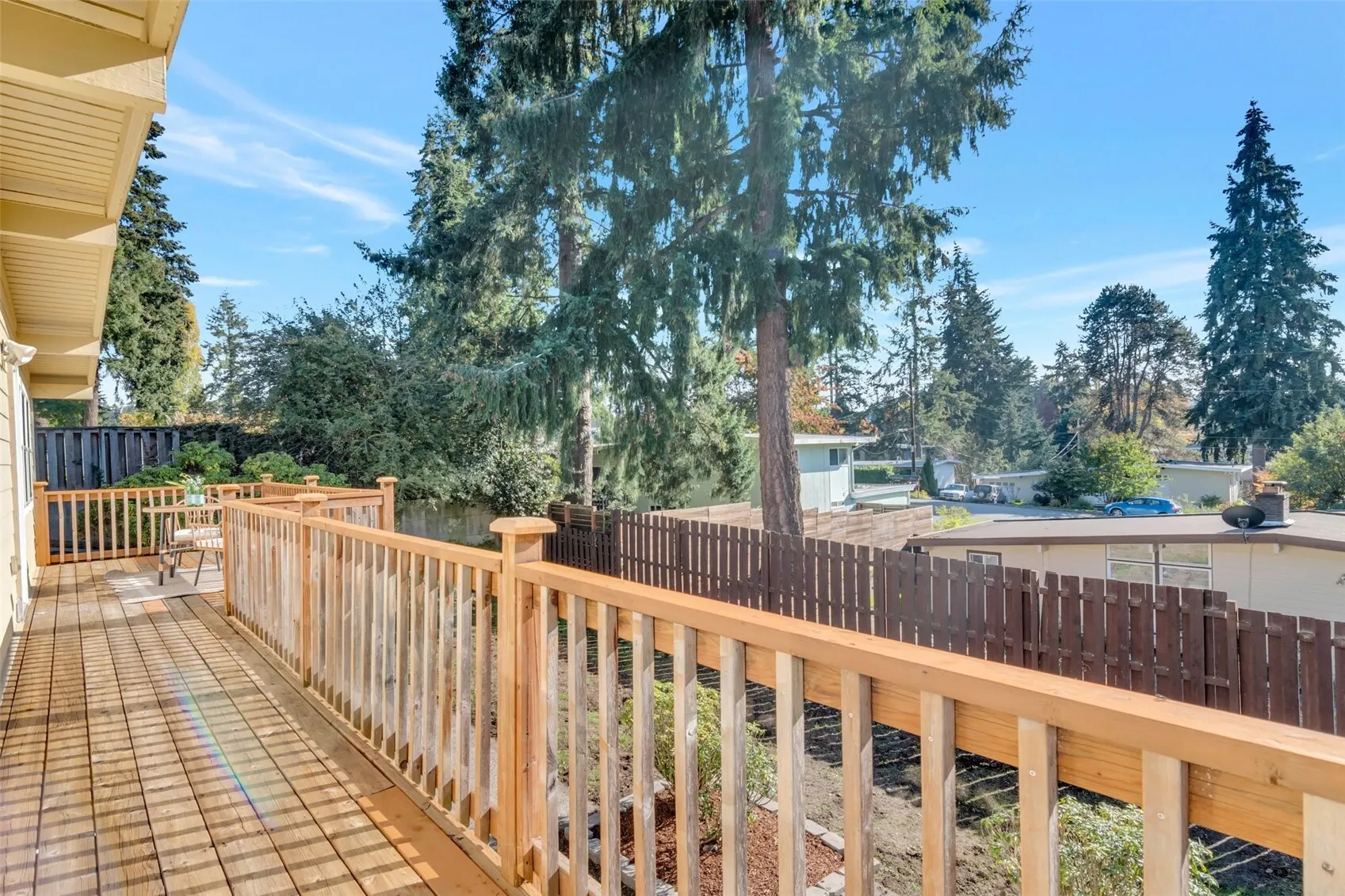 16237 SE 7th Street , Bellevue, WA 98008