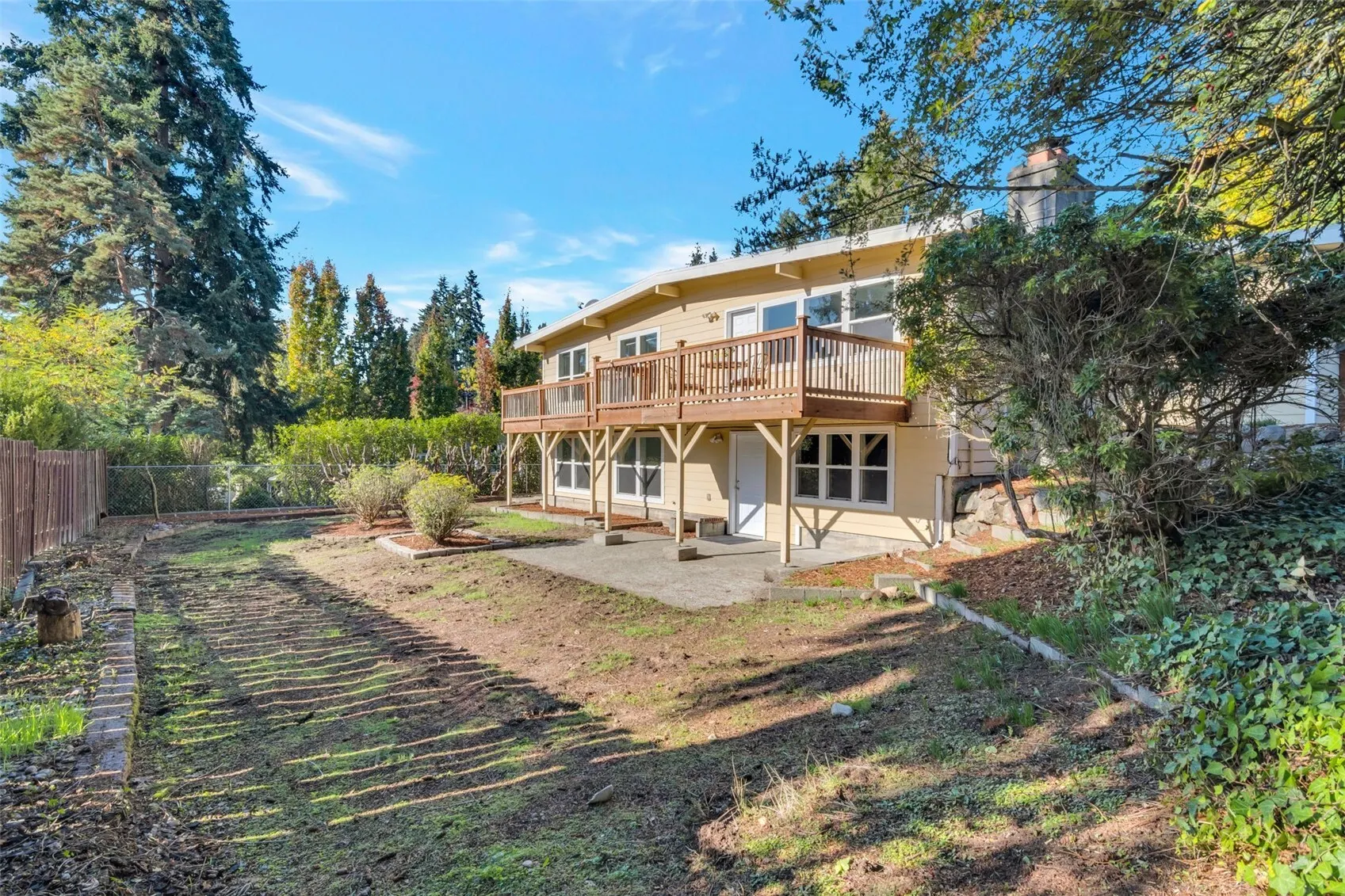 16237 SE 7th Street , Bellevue, WA 98008