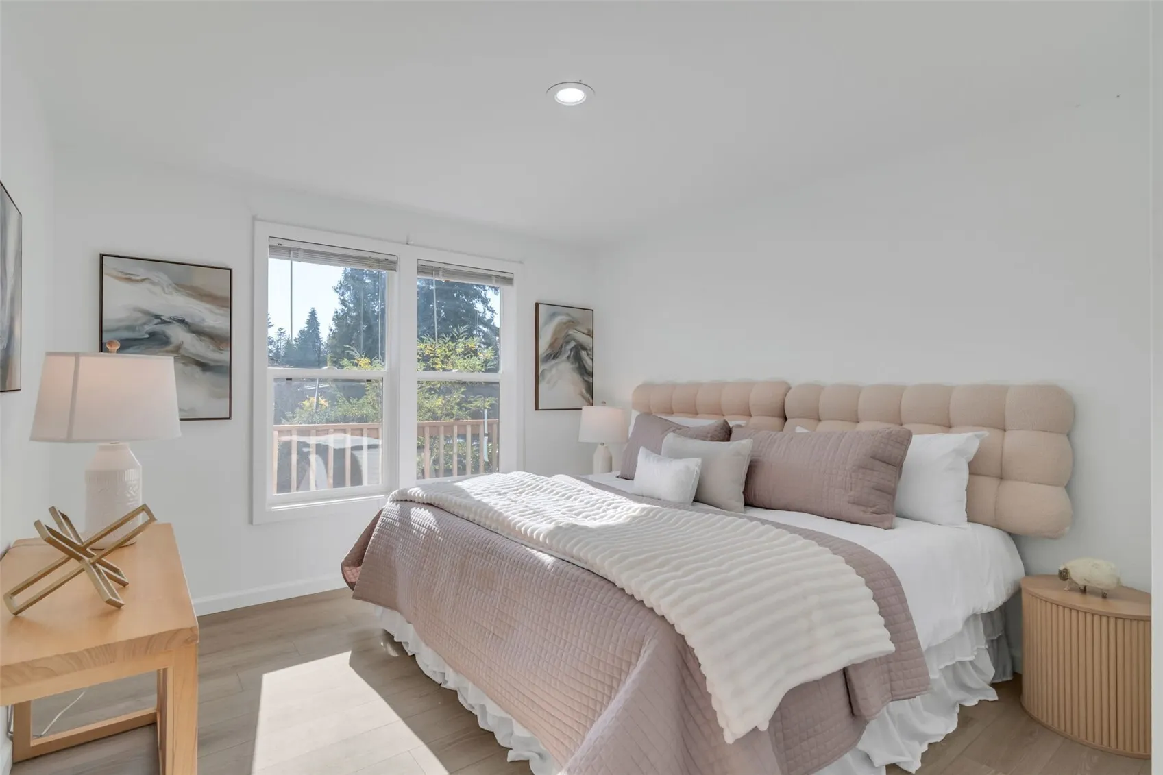 16237 SE 7th Street , Bellevue, WA 98008