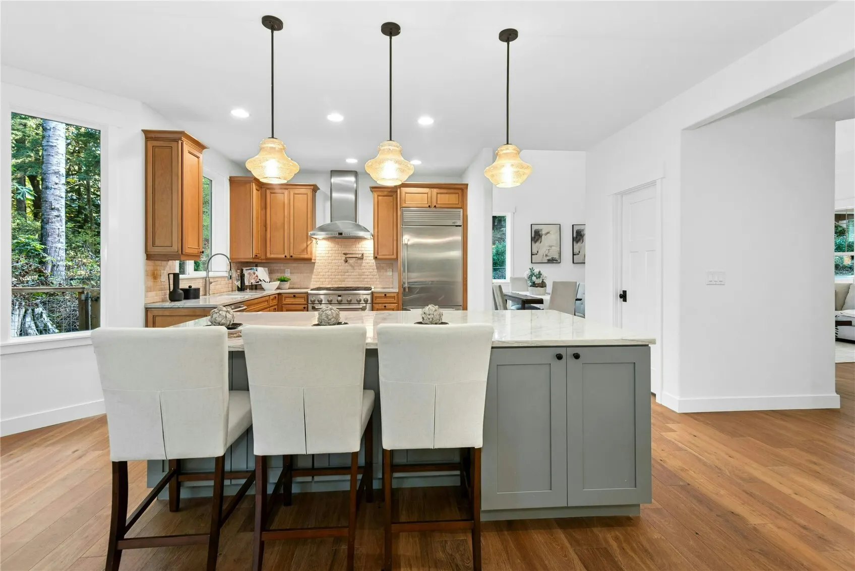 3649 223rd Avenue SE, Sammamish, WA 98075