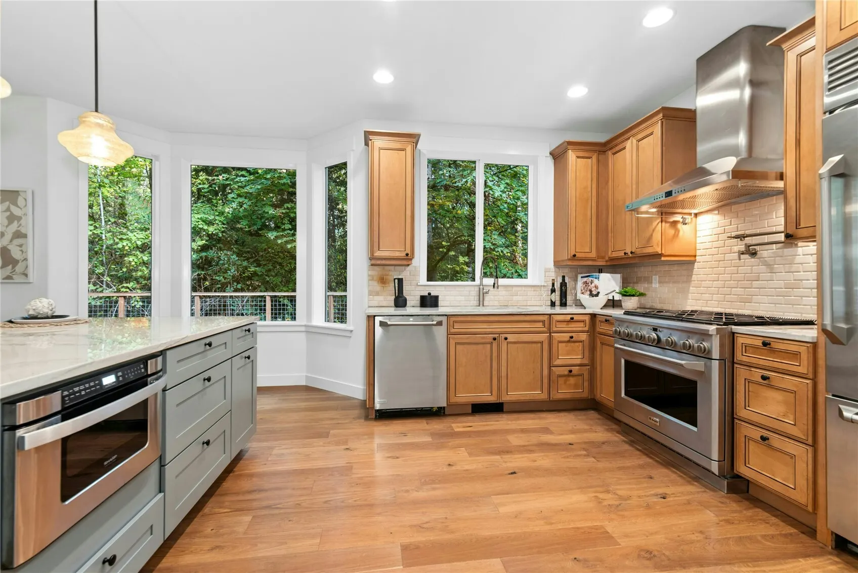 3649 223rd Avenue SE, Sammamish, WA 98075