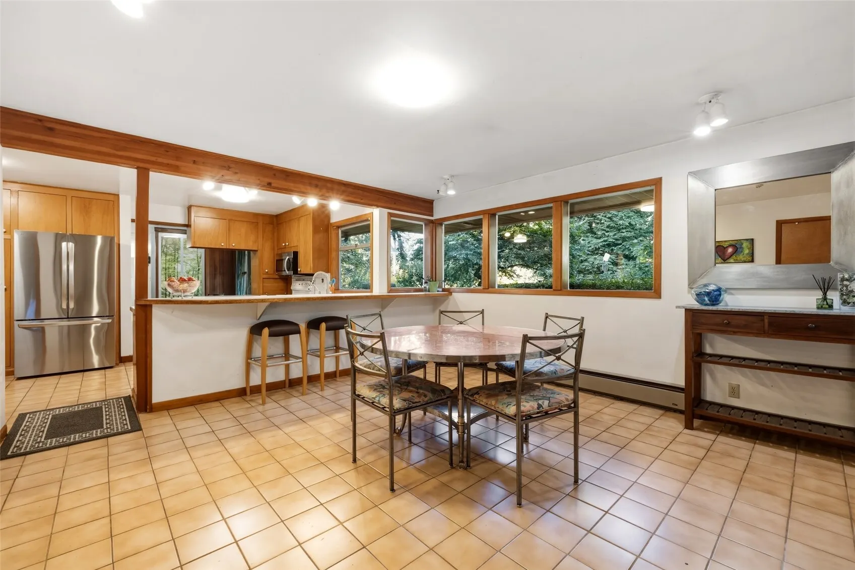 15004 24th Avenue SW, Seattle, WA 98166
