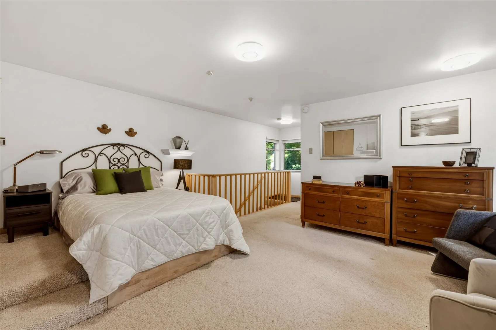 15004 24th Avenue SW, Seattle, WA 98166