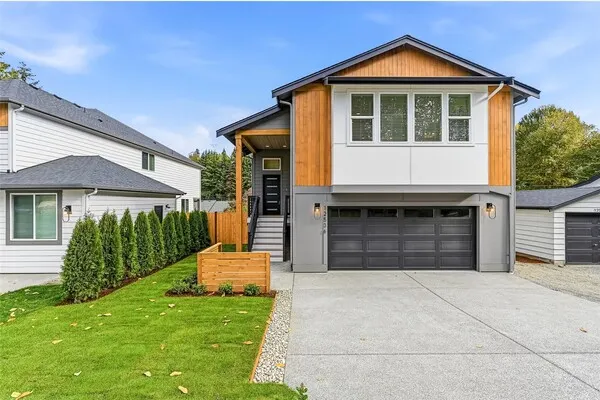 12536 50th Place S, Tukwila, WA 98178-3430