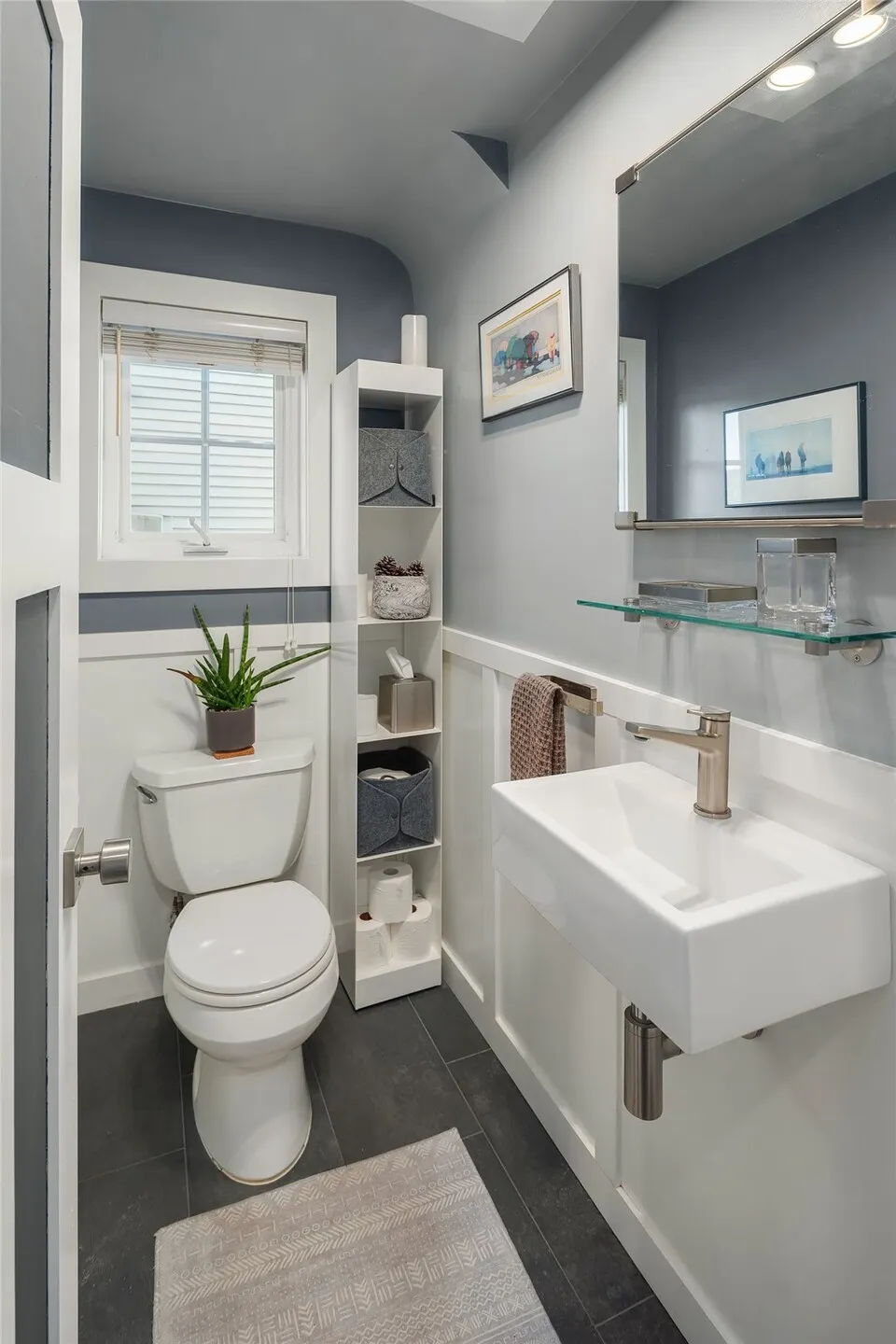 10500 Riviera Place NE, Seattle, WA 98125