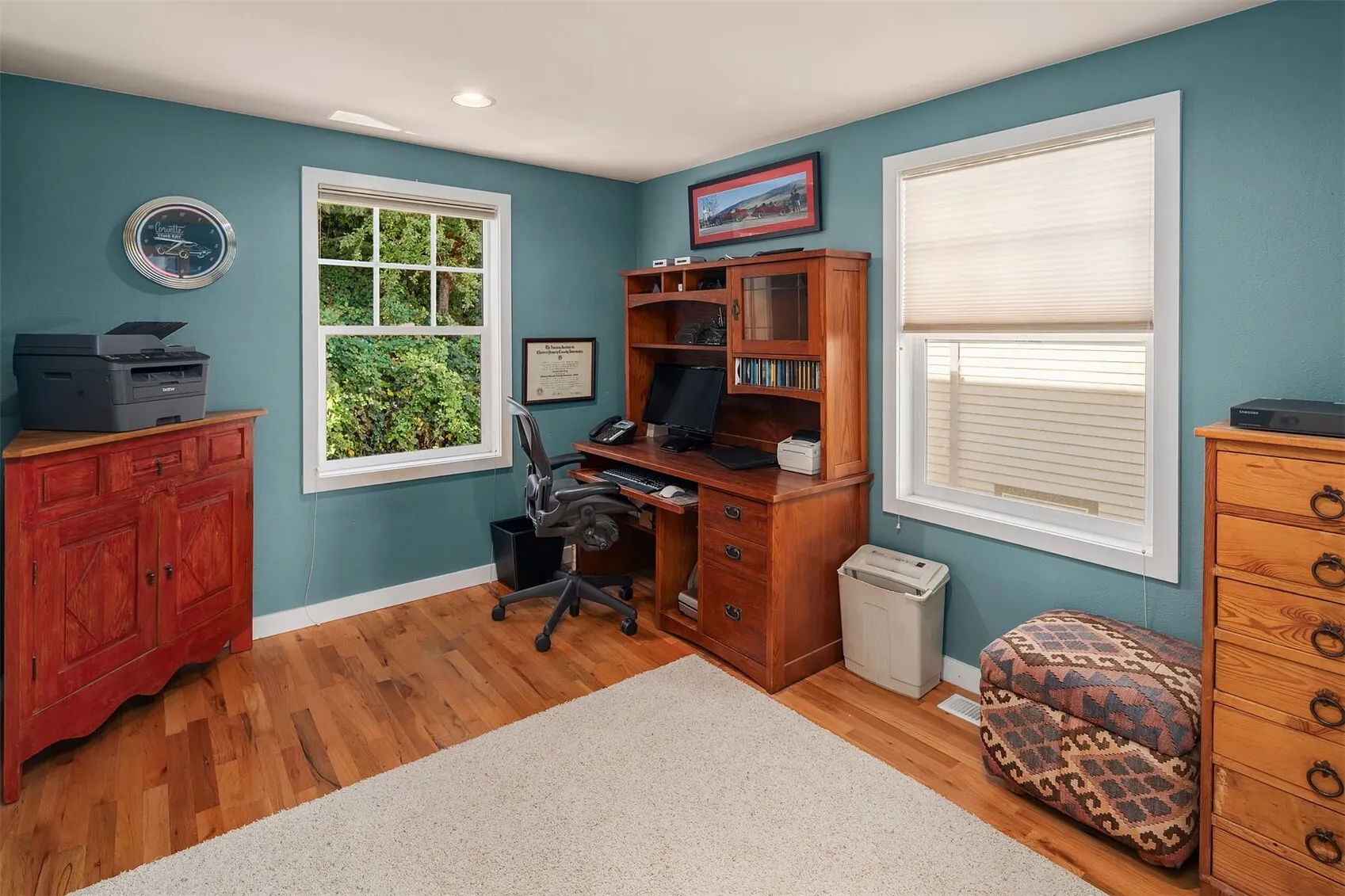 10500 Riviera Place NE, Seattle, WA 98125