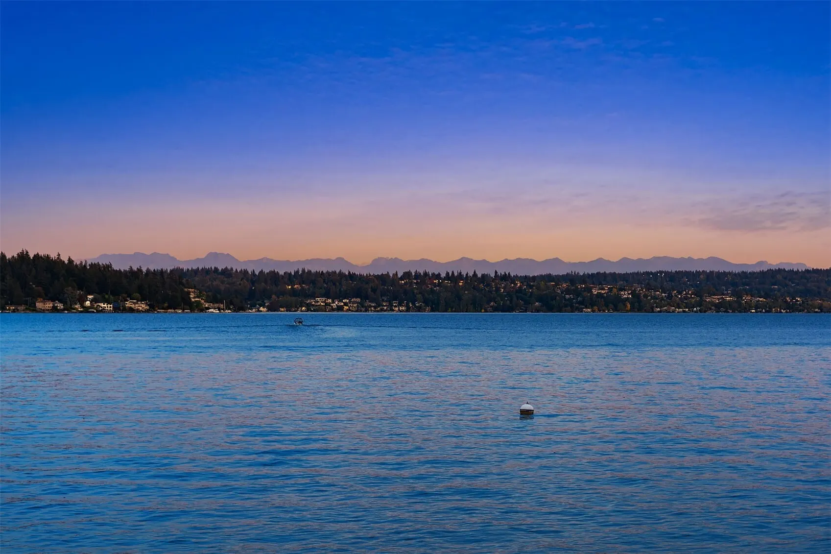 10500 Riviera Place NE, Seattle, WA 98125