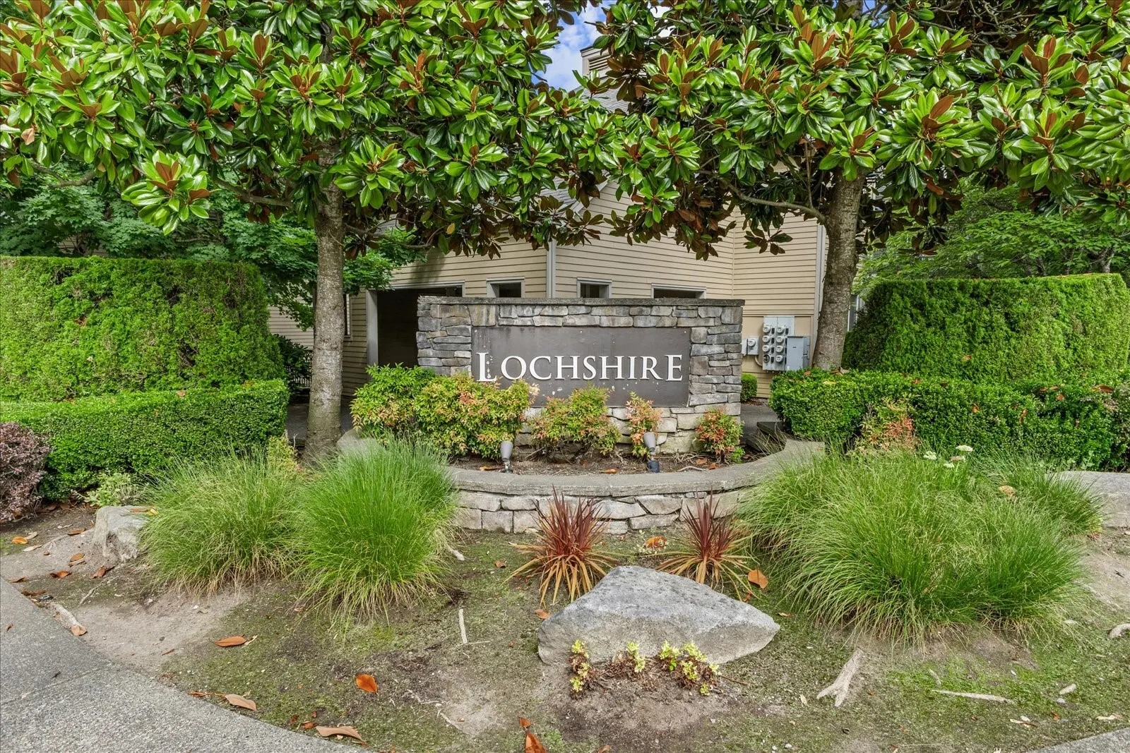 9217 122nd Court NE #112, Kirkland, WA 98033