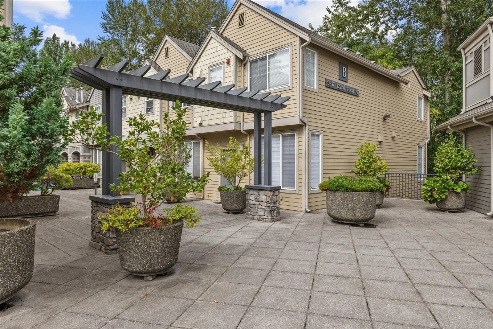 9217 122nd Court NE #112, Kirkland, WA 98033