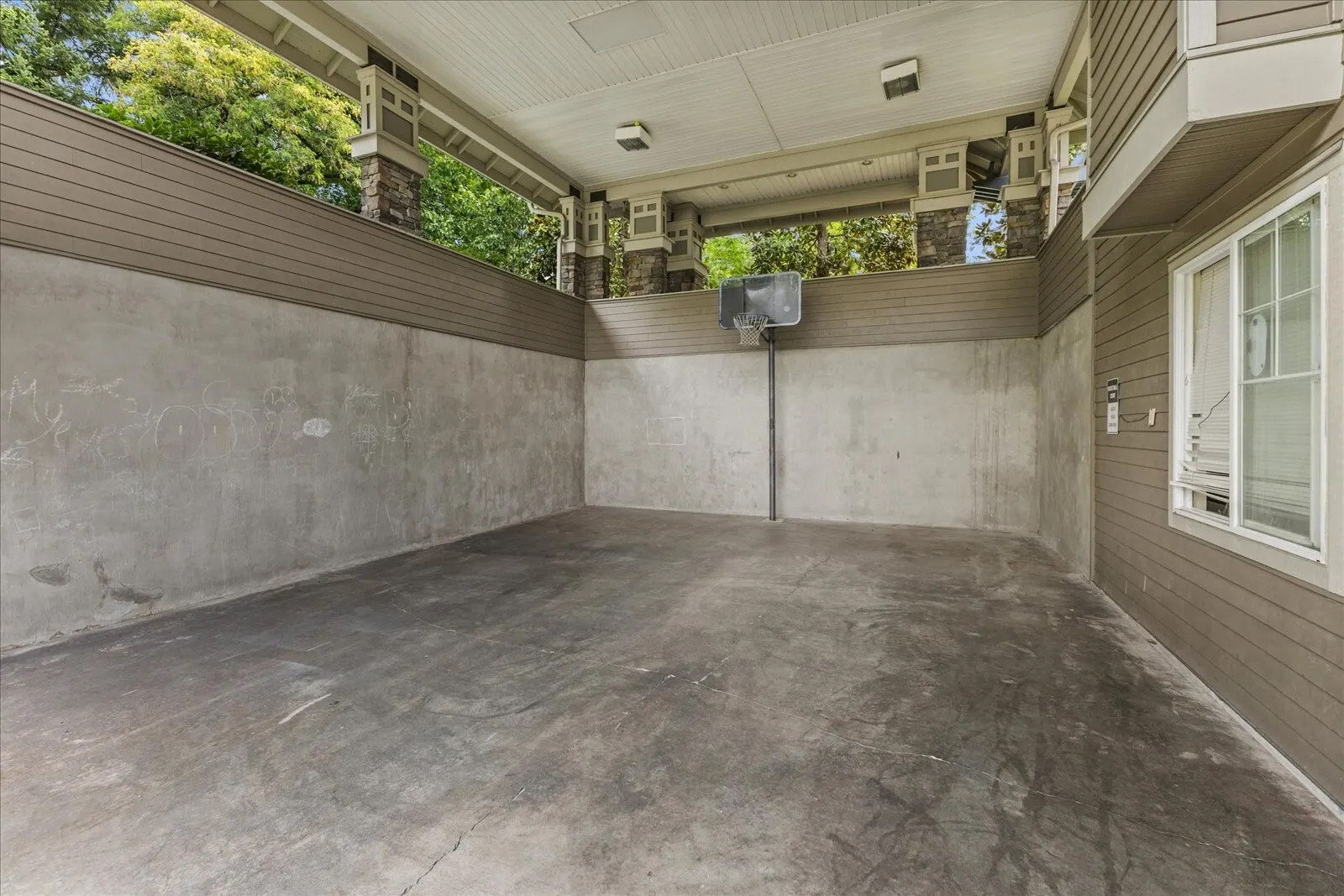 9217 122nd Court NE #112, Kirkland, WA 98033