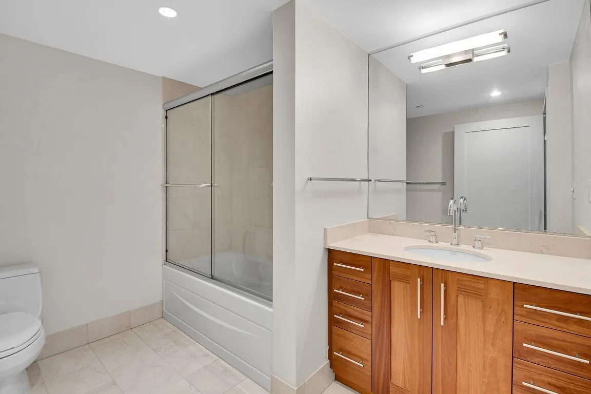 650 Bellevue Way NE #2608, Bellevue, WA 98004