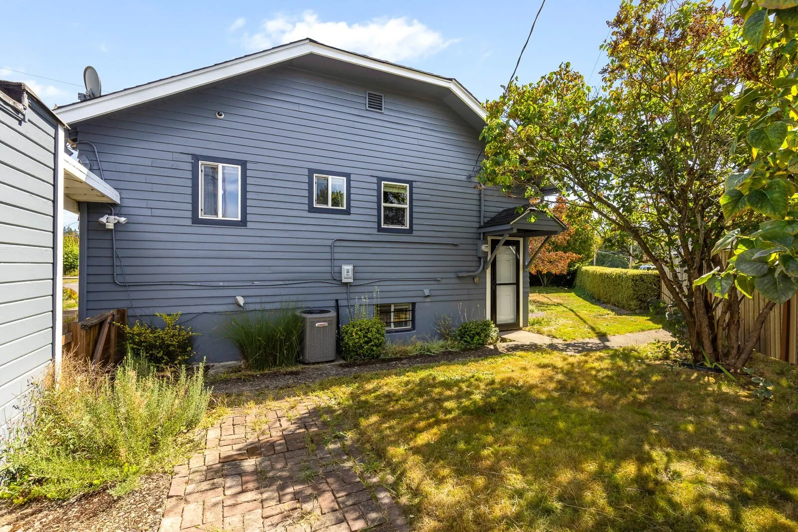 105 Wells Ave N , Renton, WA 98057