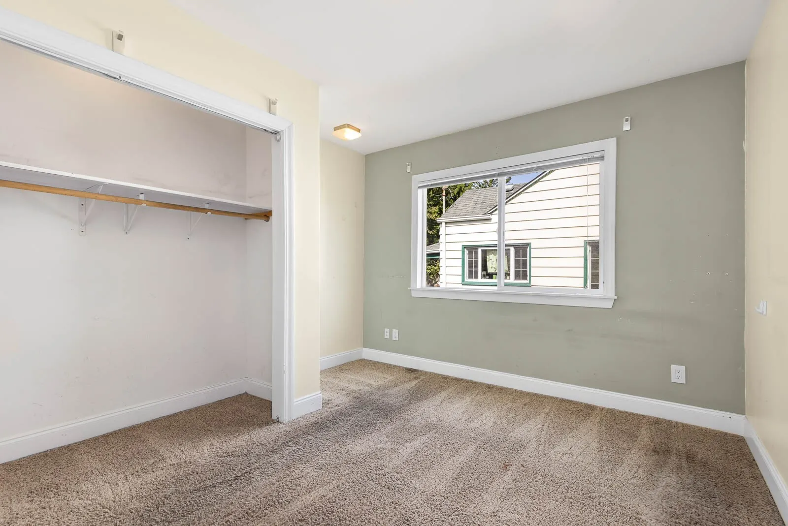 105 Wells Ave N , Renton, WA 98057