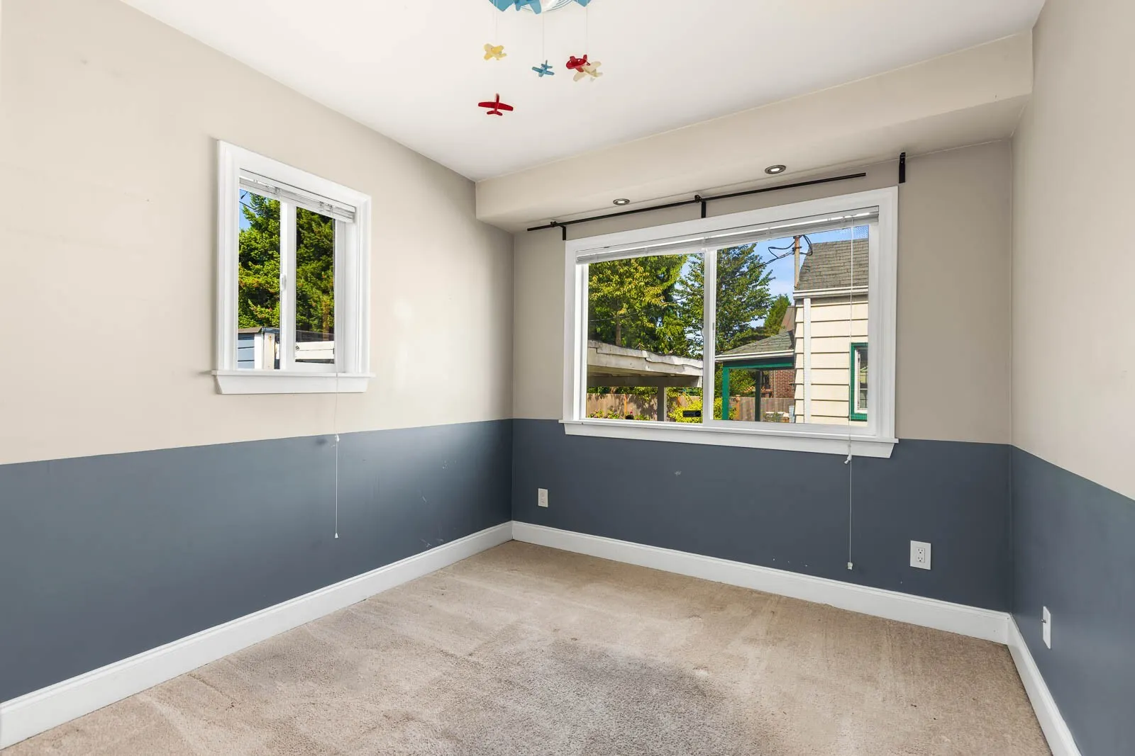 105 Wells Ave N , Renton, WA 98057