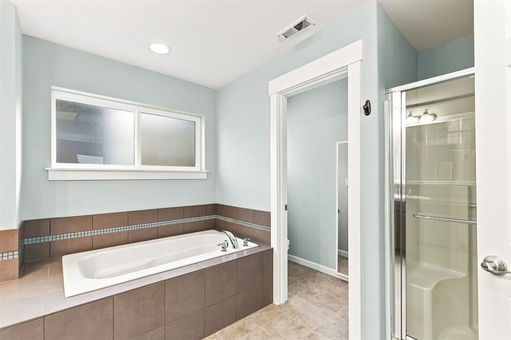 12420 NE 171st Court , Woodinville, WA 98072
