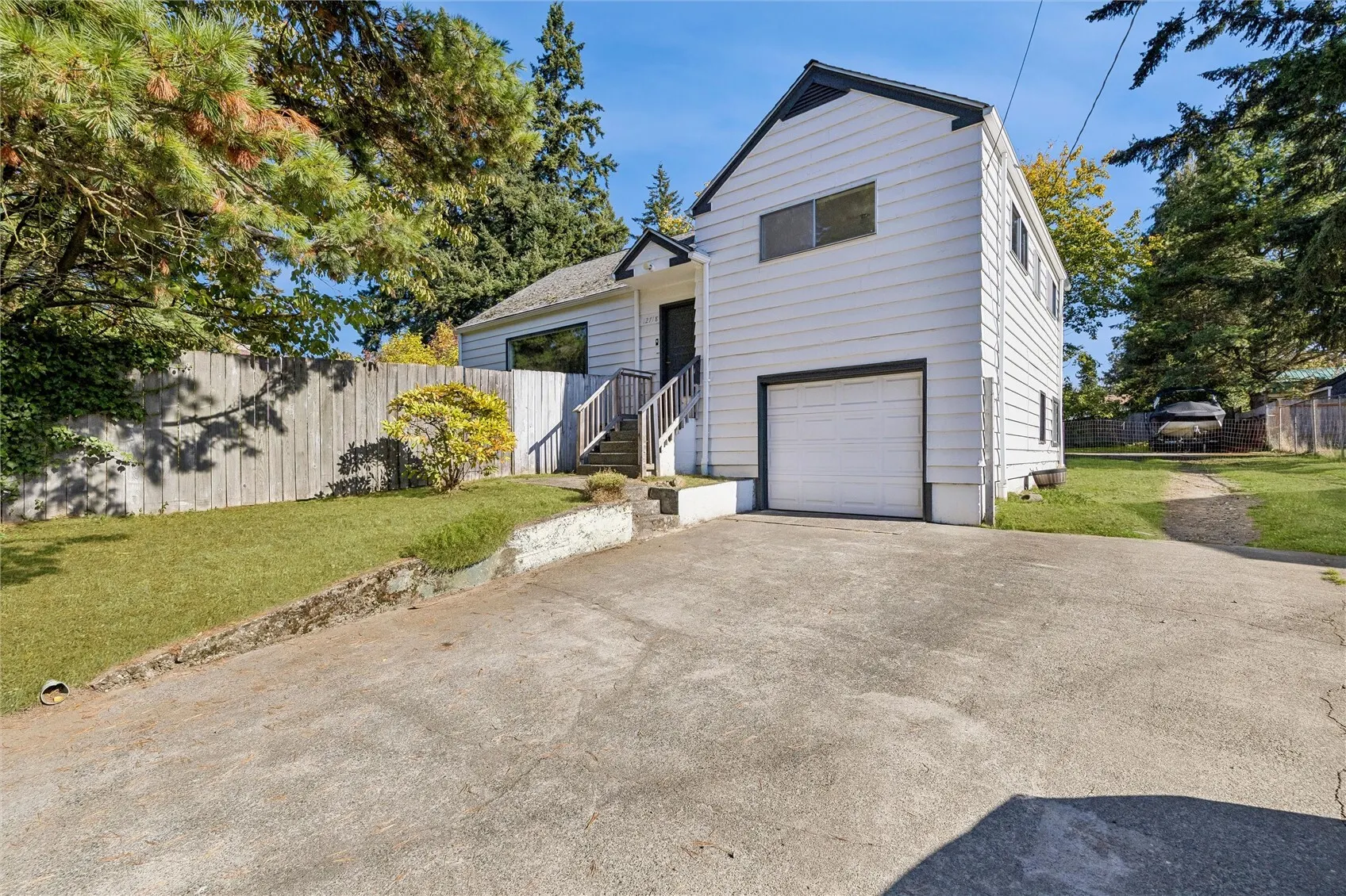 12718 5th Avenue NE, Seattle, WA 98125