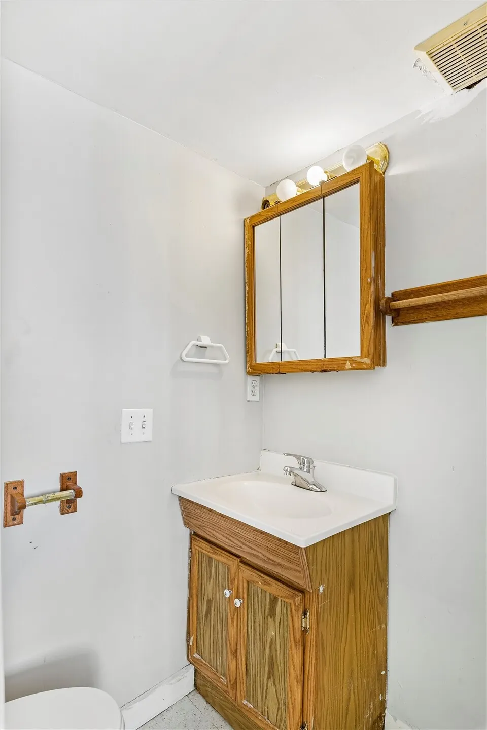12718 5th Avenue NE, Seattle, WA 98125