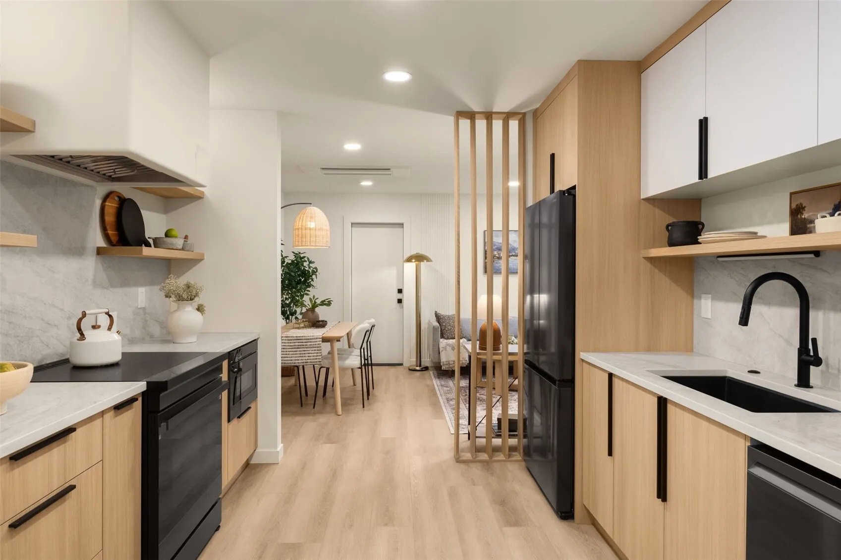 14039 Densmore Avenue N, Seattle, WA 98133