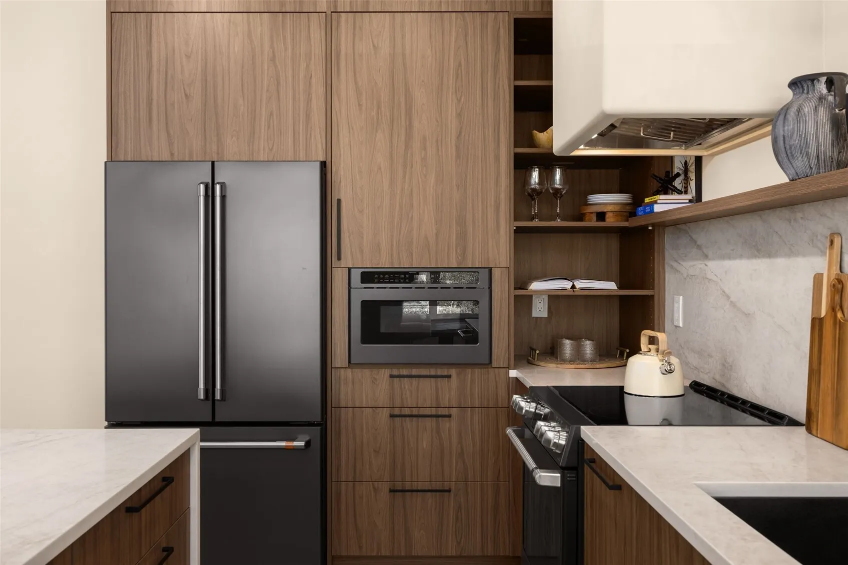 14037 Densmore Avenue N, Seattle, WA 98133