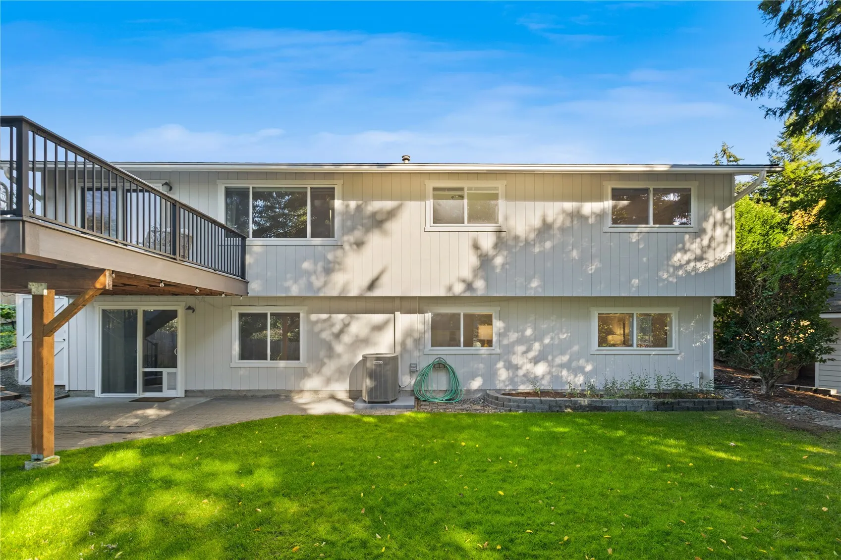 2605 Camas Avenue NE, Renton, WA 98056
