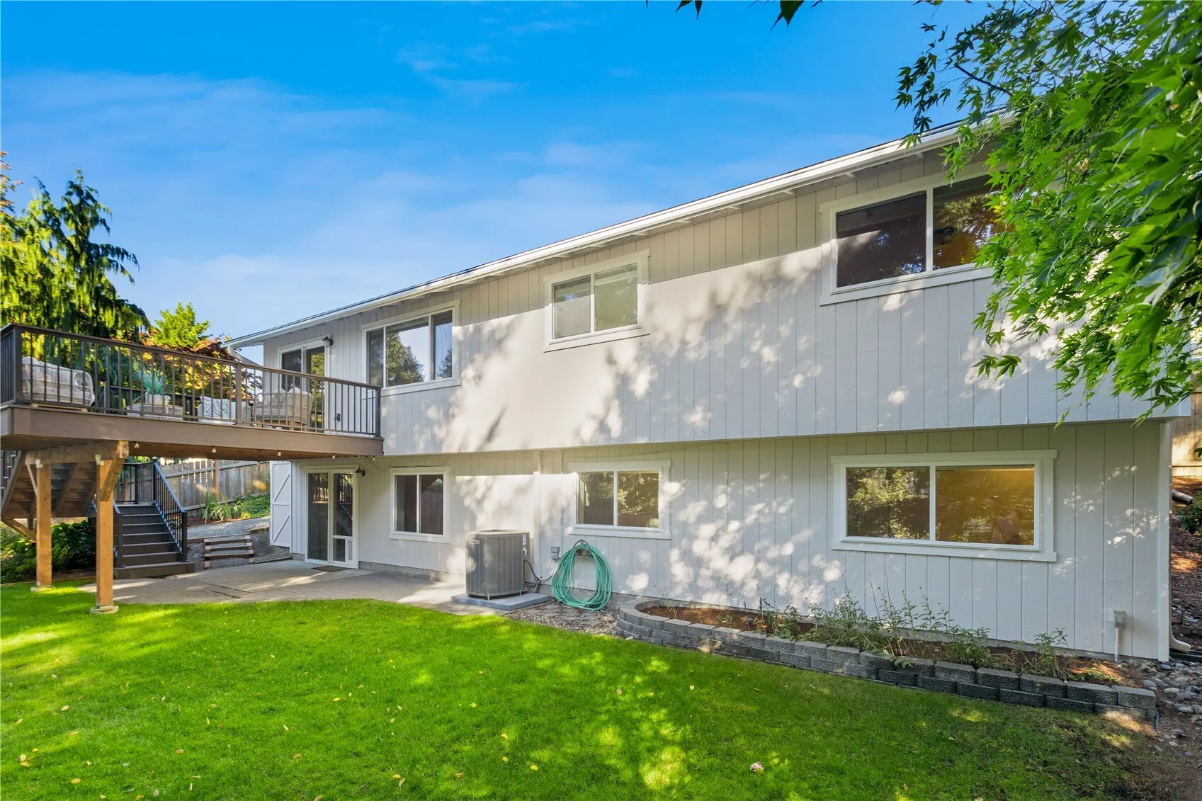 2605 Camas Avenue NE, Renton, WA 98056