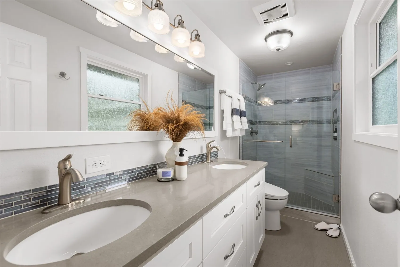 2605 Camas Avenue NE, Renton, WA 98056