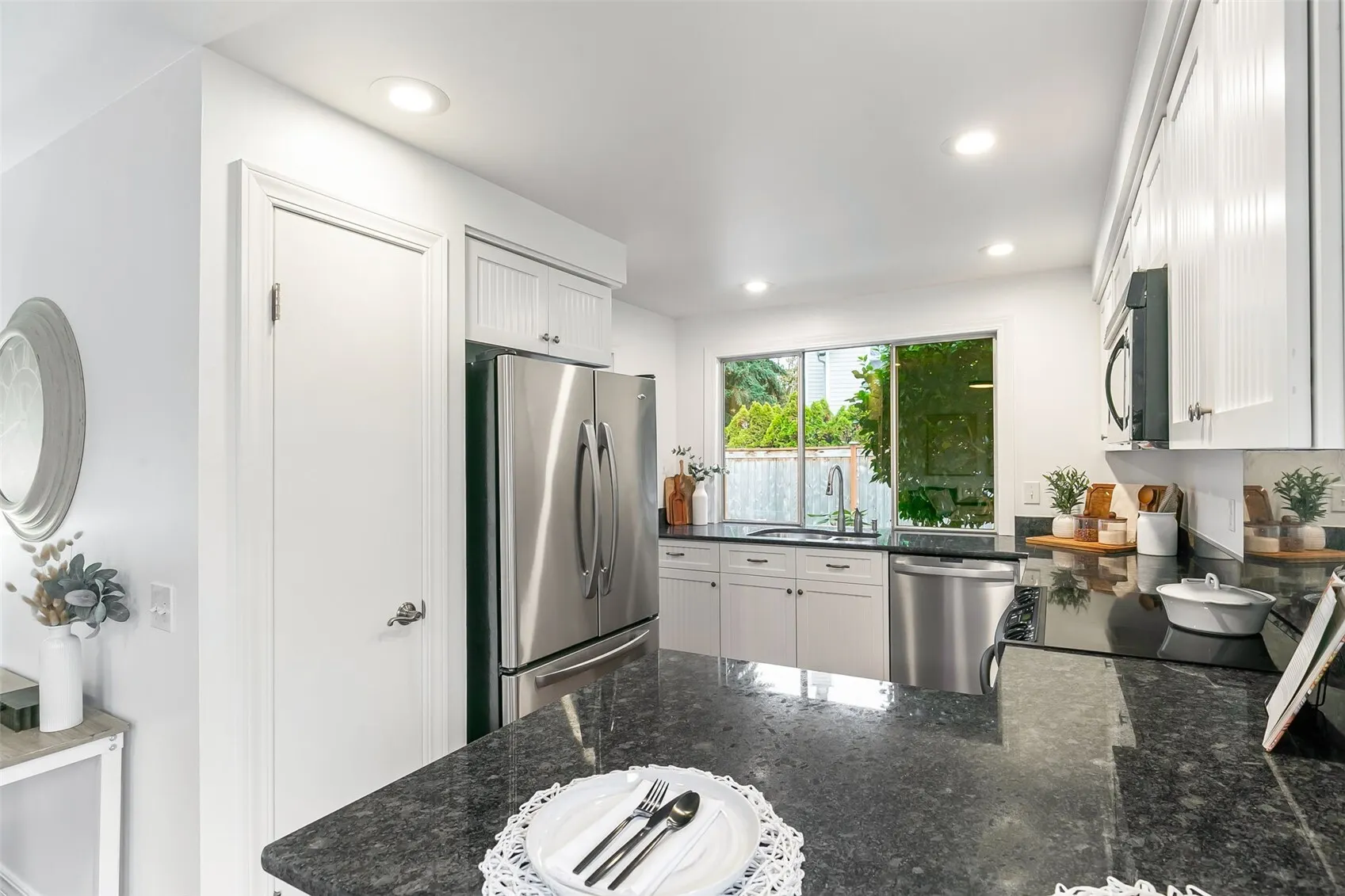6357 114th Avenue SE, Bellevue, WA 98006