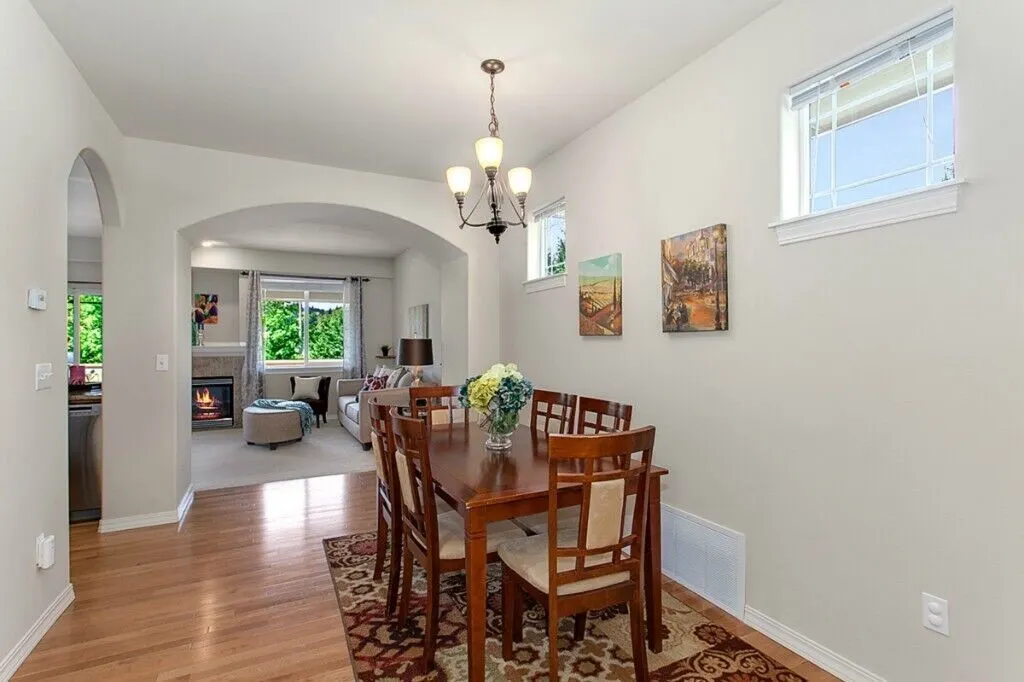 24102 39th Court SE, Bothell, WA 98021