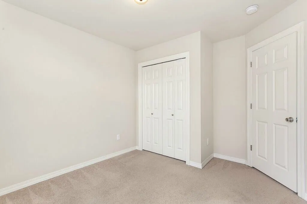 24102 39th Court SE, Bothell, WA 98021