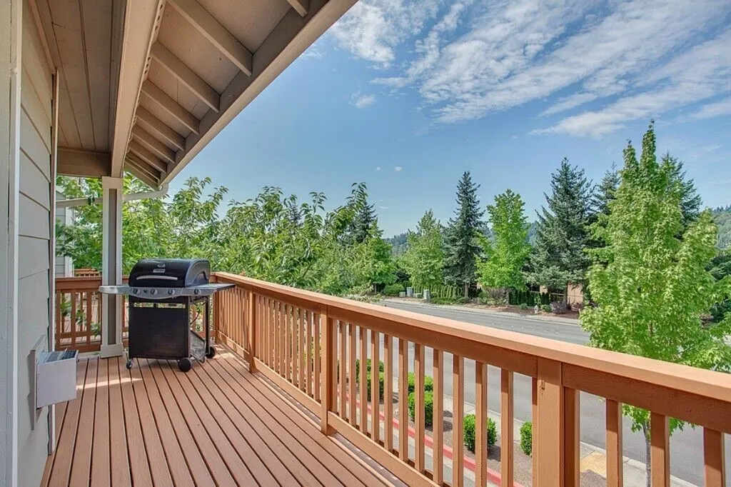 24102 39th Court SE, Bothell, WA 98021