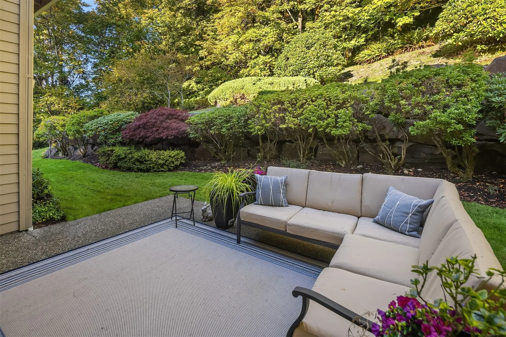 20230 NE 18th Place , Sammamish, WA 98074